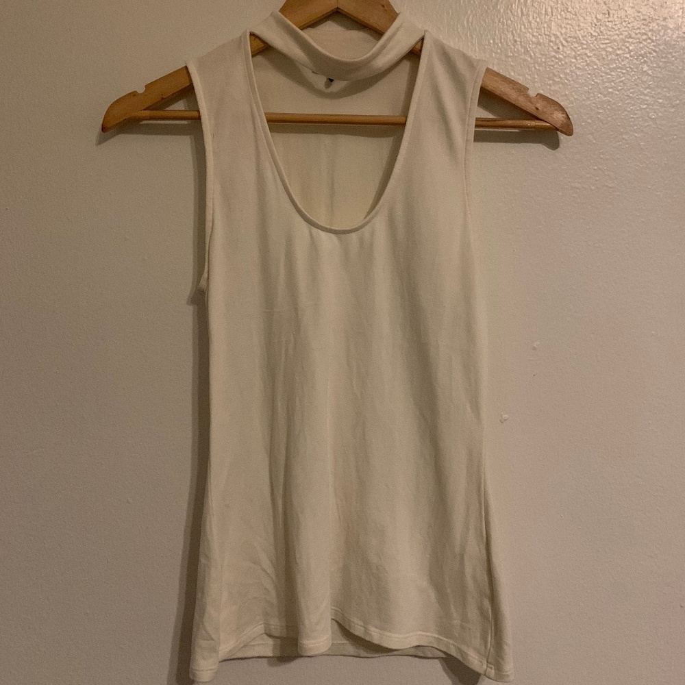 Cutout Sleeveless Top